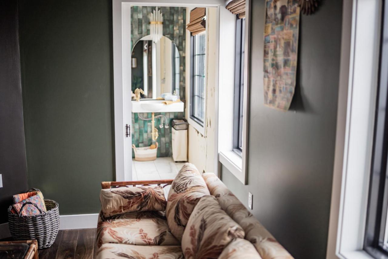 The Atrium - A Boutique Hotel - Suite 17 Perryville エクステリア 写真